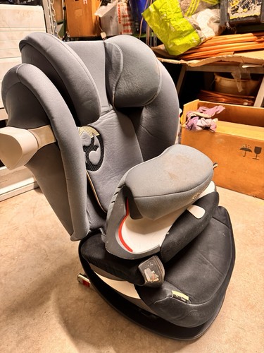 Seggiolino auto bambini - auto, isofix